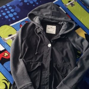 Hollister  Sweater !!